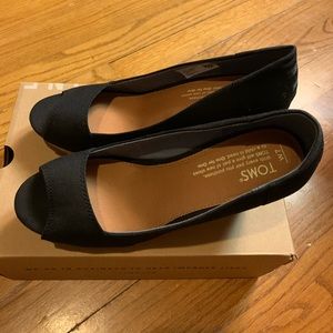 Stella black canvas toms